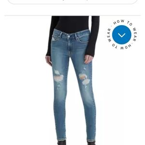 Levi's Distressed Skinny Jeans